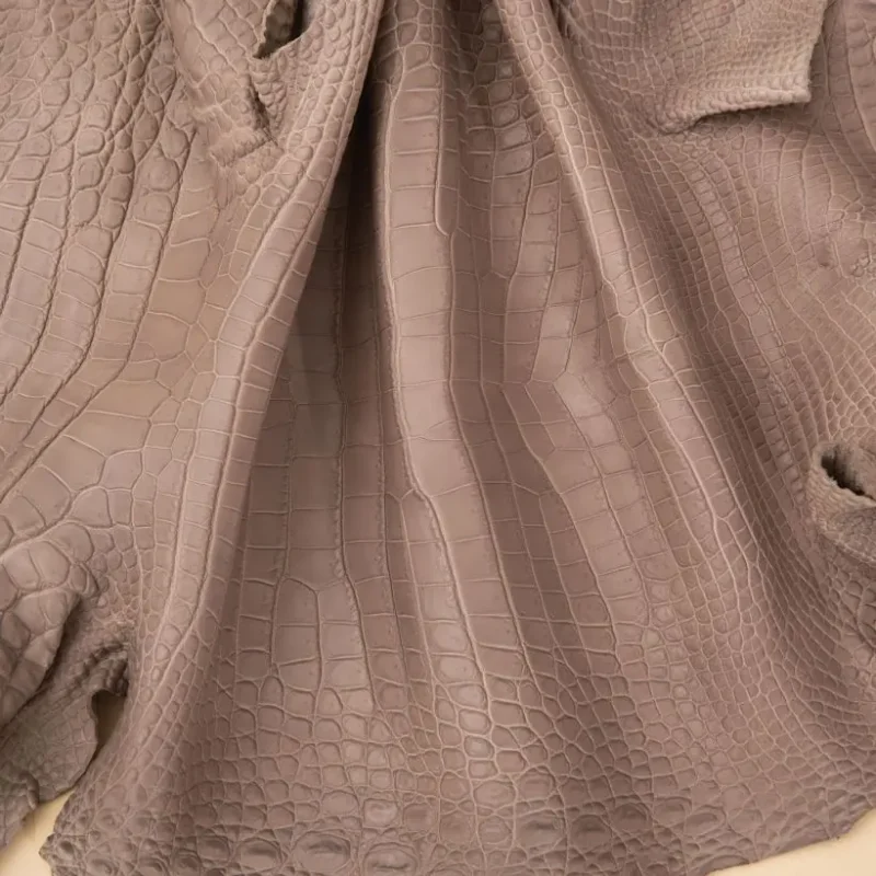 Matte taupe